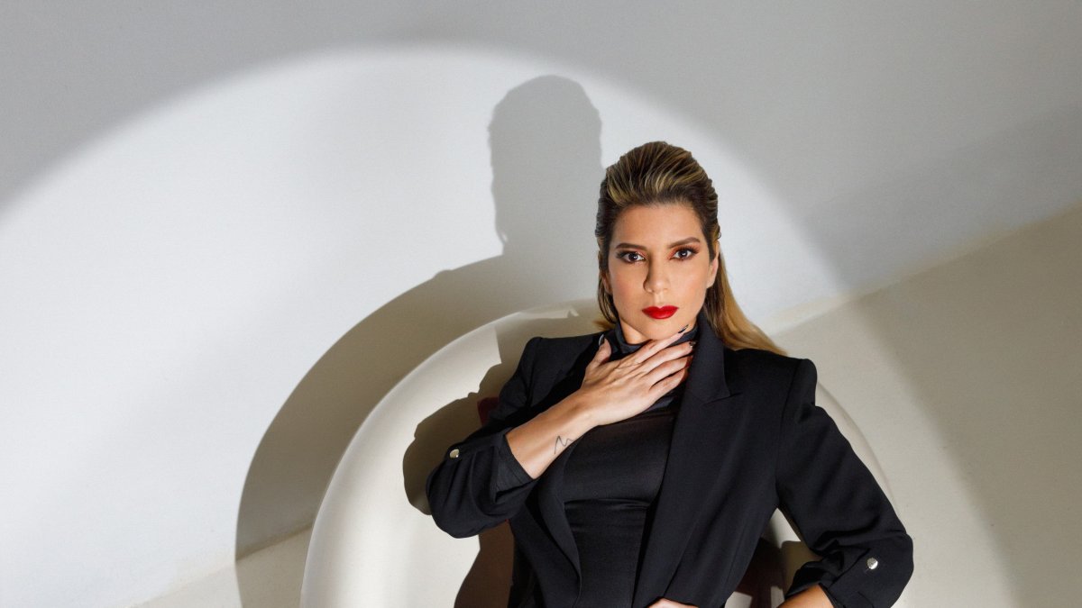 Sophy Castañeda señala que no basta con vestirse bien. Par ella es importante tener un concepto que derive en una marca personal.