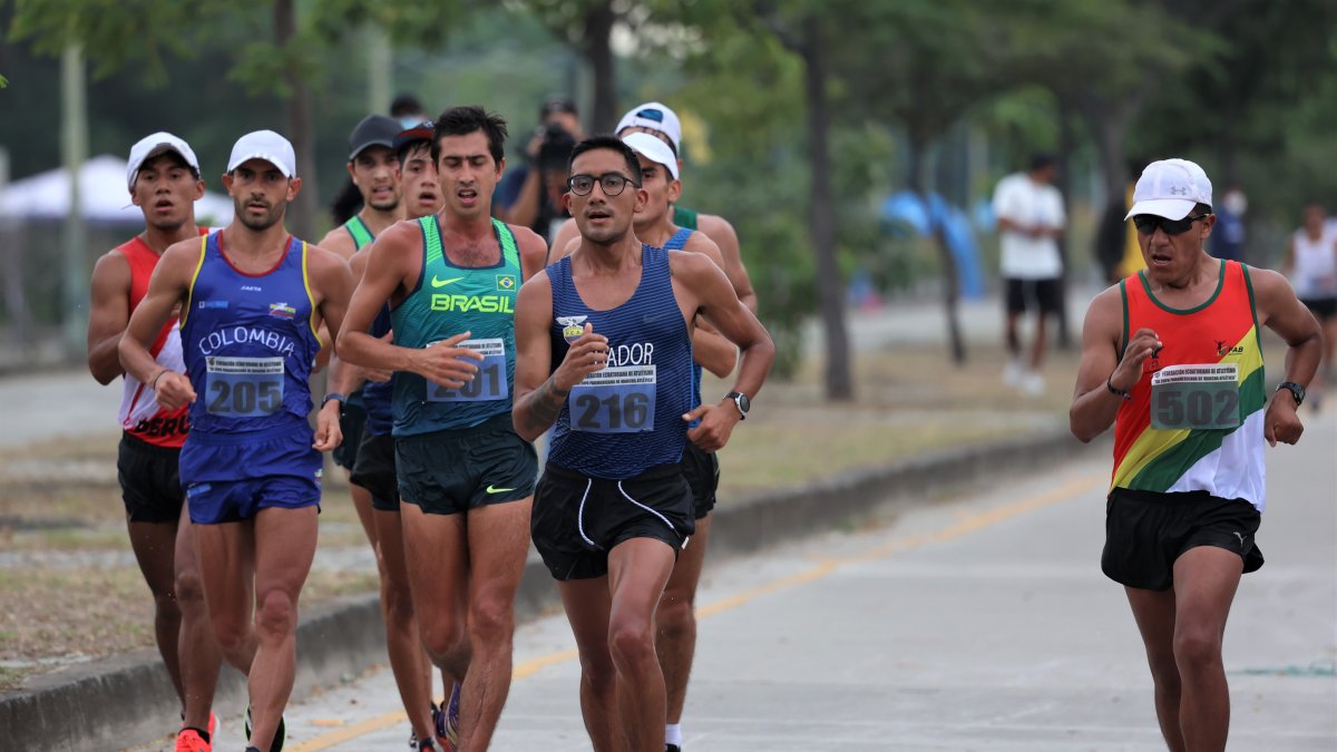 Daniel Pintado en el Nacional Interclubes de enero donde consiguió imponer un nuevo récord sudamericano en los 35 km.