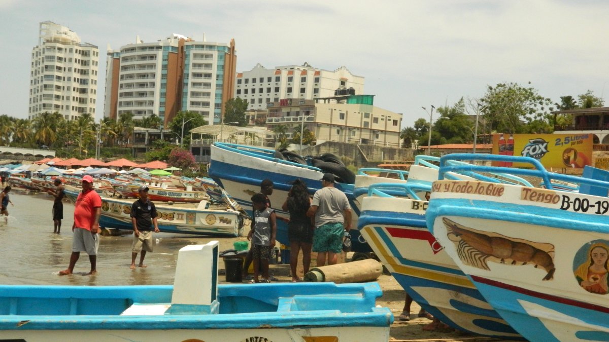 Los pescadores artesanales señalan que los trámites pueden demorar meses o años.