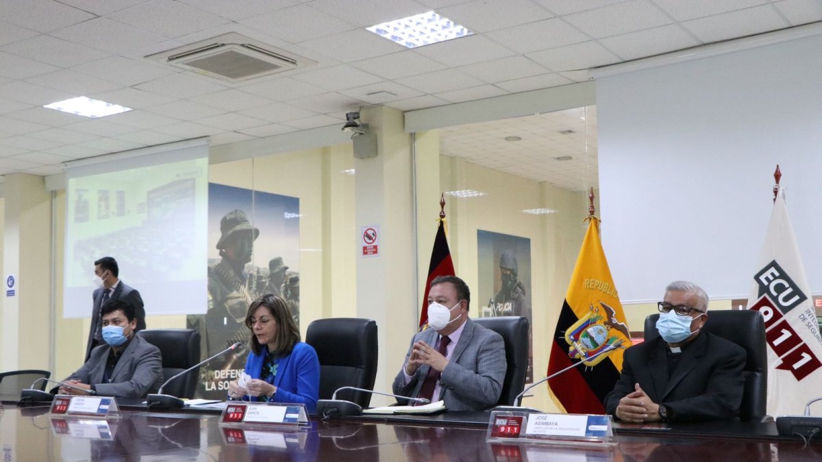 Comunicado. A traves de una publicación en Twitter, el ministerio de Salud  enfatizó que no pedirá carné de vacunación con las tres dosis.