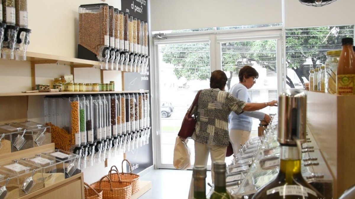 Tienda de alimentos saludables, Al Peso.