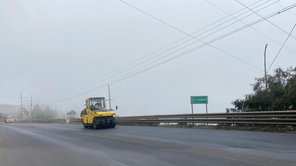 De los 10.300 kilómetros que comprende la Red Vial estatal, el 61 % está en óptimas condiciones, según el MTOP.