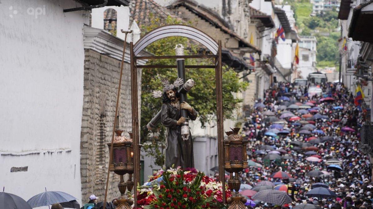 Jesús del Gran Poder conmueve a los quiteños