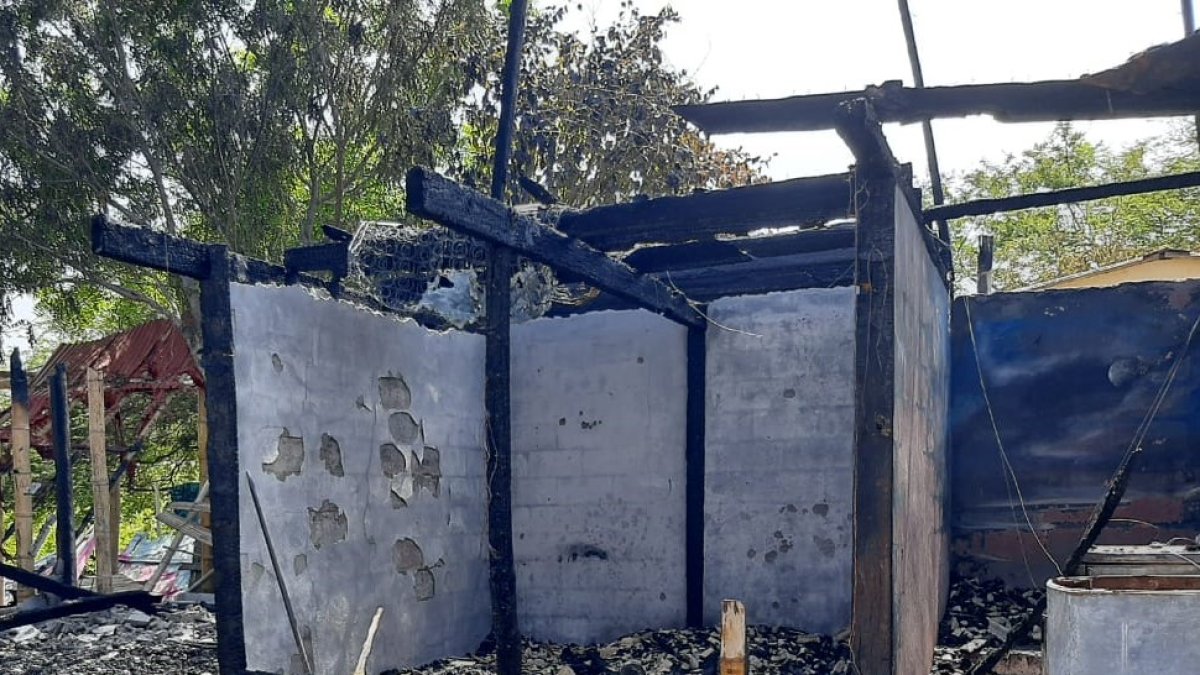 El inmueble se consumió en su totalidad. Todas las habitaciones quedaron reducidas a escombros.