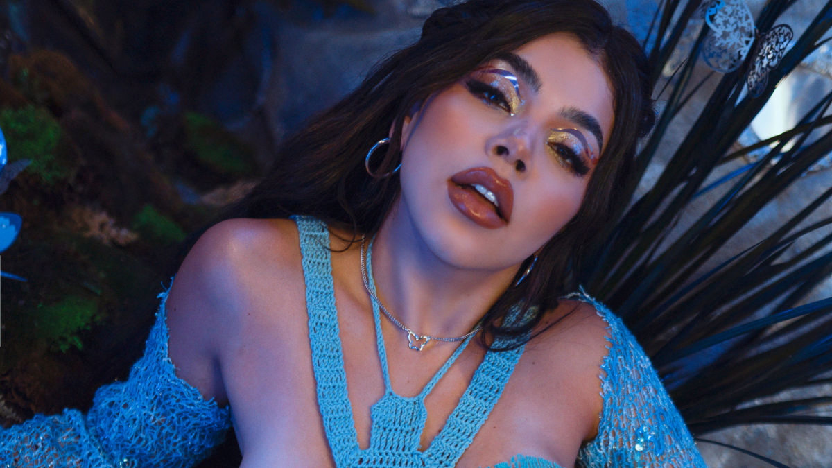 Kenia Os tiene 22 años.