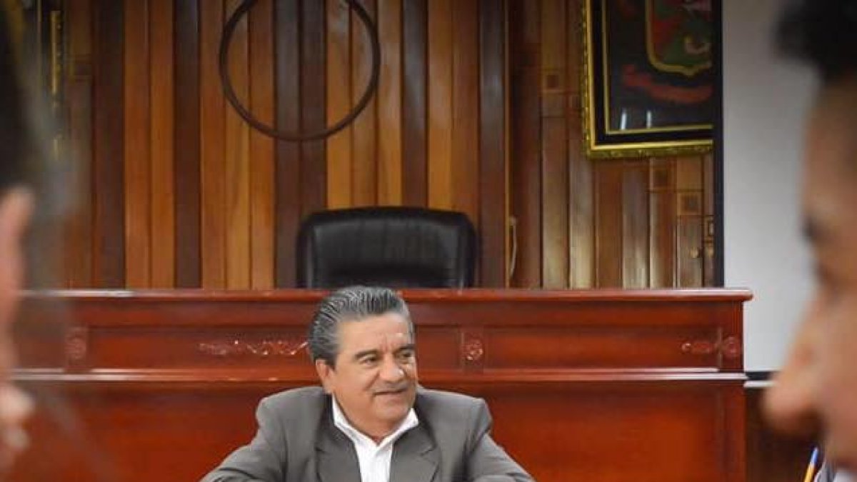 El alcalde de Paltas llegó al sillón cantonal de la mano del movimiento CREO.