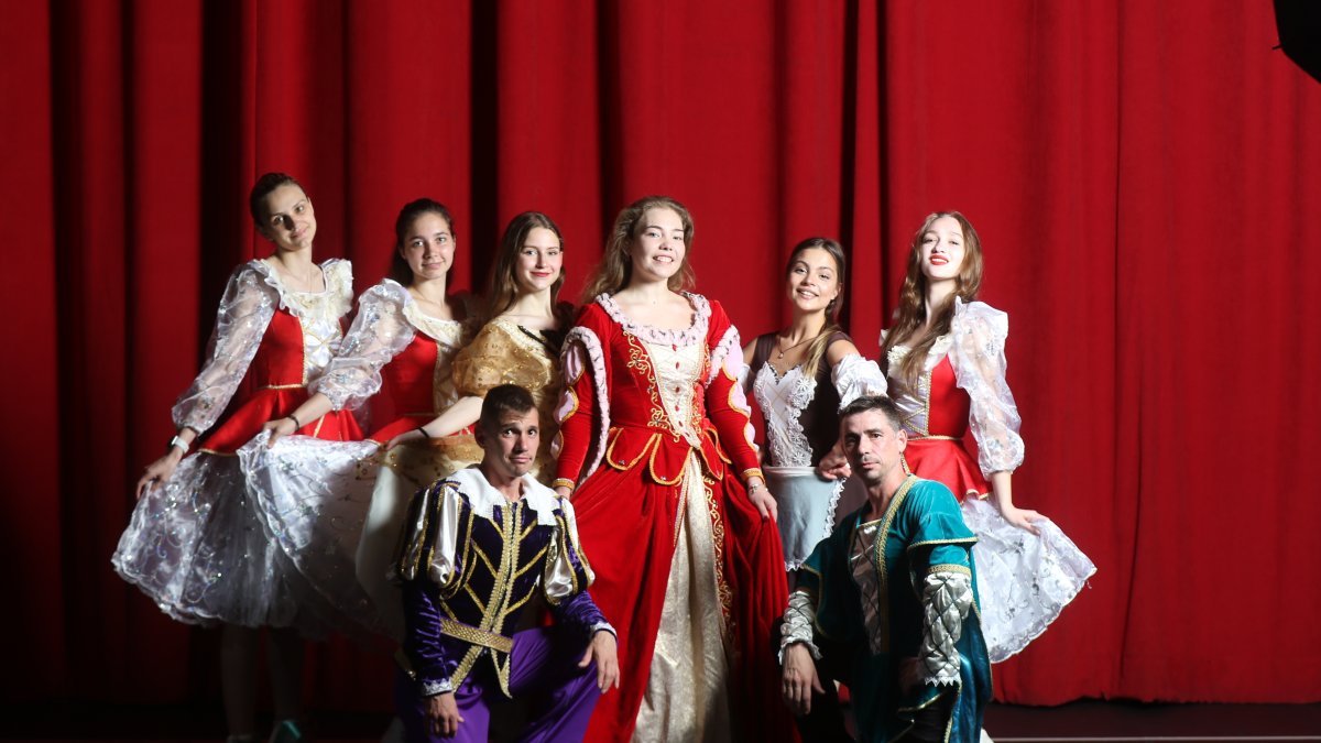 La Cenicienta y El Lago de los Cisnes son las dos obras que el público podrá disfrutar.