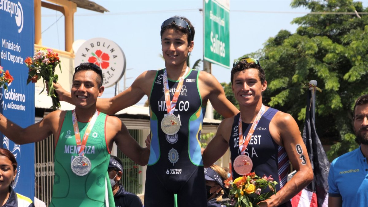 Miguel Hidalgo, de Brasil, lideró la prueba al hacer 56m04,500s. Segundo fue el mexicano David Mendoza y tercero, Brent Demarest, de Estados Unidos.