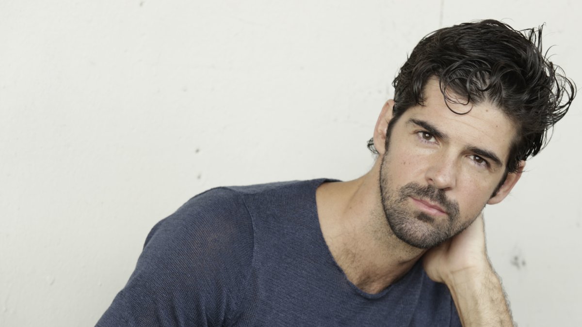 Miguel Ángel ha participado en conocidos seriados como Capadocia y El síndrome de Ulises.