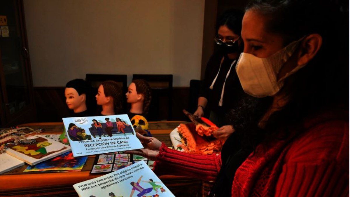 Brisa buscar ser el apoyo de los niños abusados.