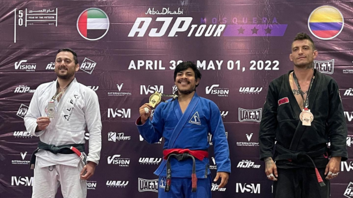 En la categoría cinturón negro adulto hasta 76kg, Ariel Delgado y Fawel Abramowicz de Ecuador se quedaron con el primero y segundo lugar