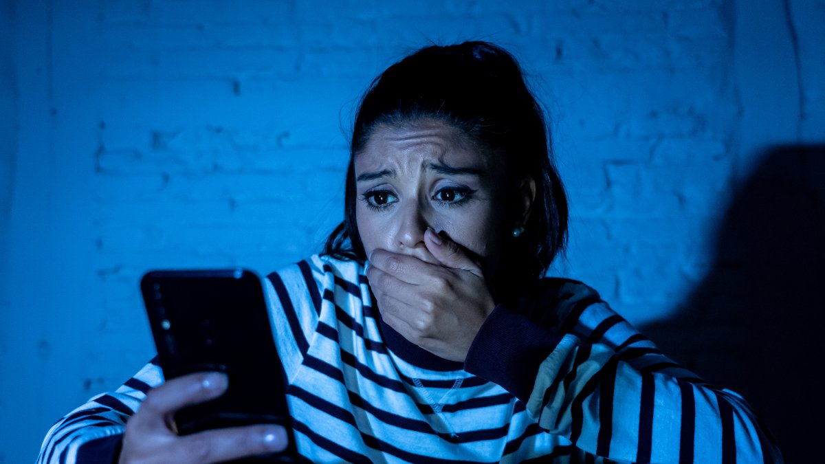 Al divulgar fotografías e información personal en estas aplicaciones se corren varios riesgos.