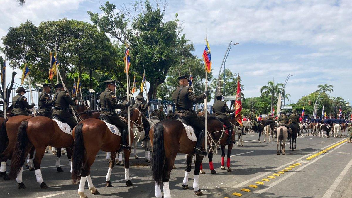 Evento. La cabalgata arrancó desde el Hemiciclo de la Rotonda.