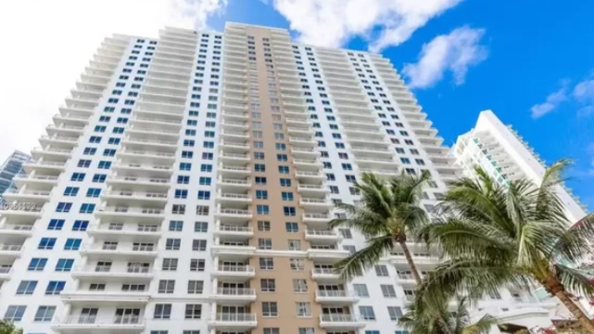 Medida. Carlos Pólit cumple arresto domiciliario en la exclusiva isla de Brickell Key Blvd, en Miami.