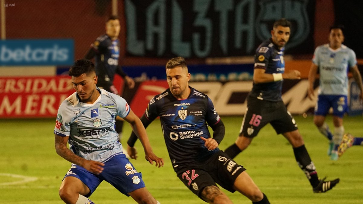 Independiente del Valle aumentó la crisis de resultados del Macará.