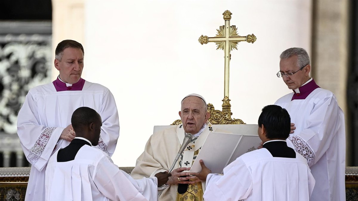 El papa Francisco durante la ceremonia.