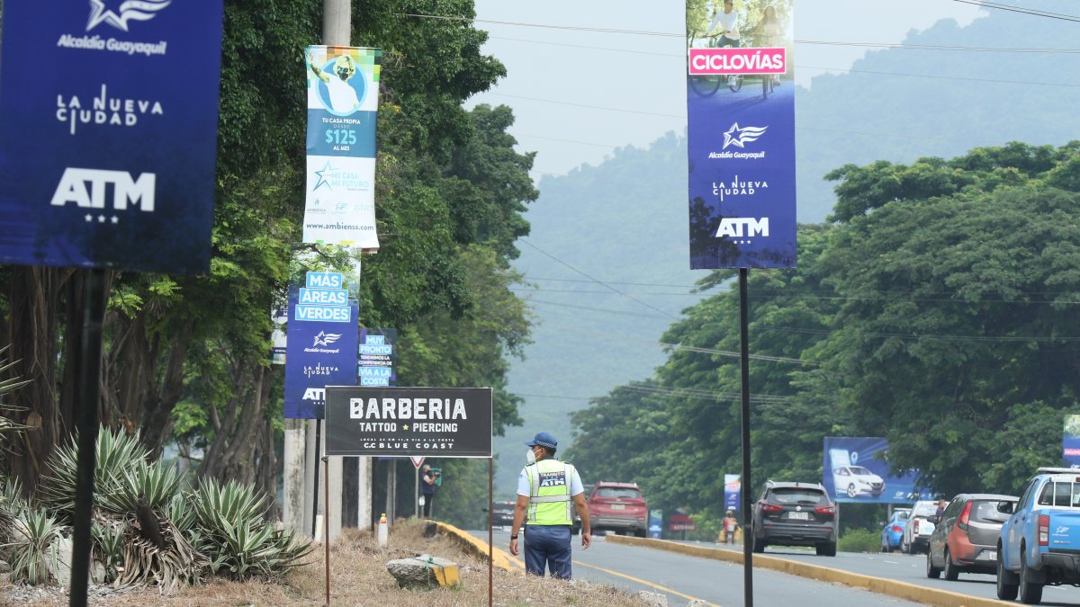 Hecho. Uno de los temas que el Cabildo no ha contestado es sobre la saturación de avisos en vía a la costa.