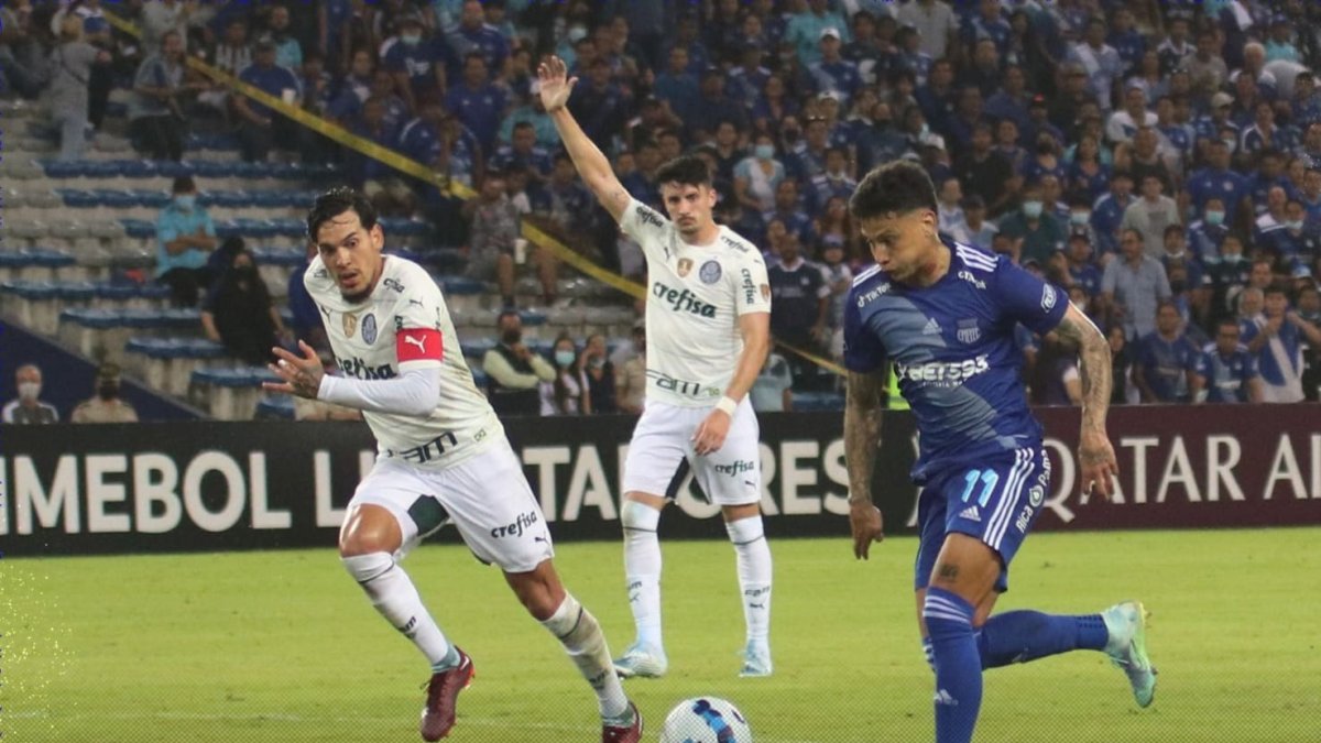 Emelec cayó ante Palmeiras en el duelo jugado en Guayaquil. Va por la revancha.