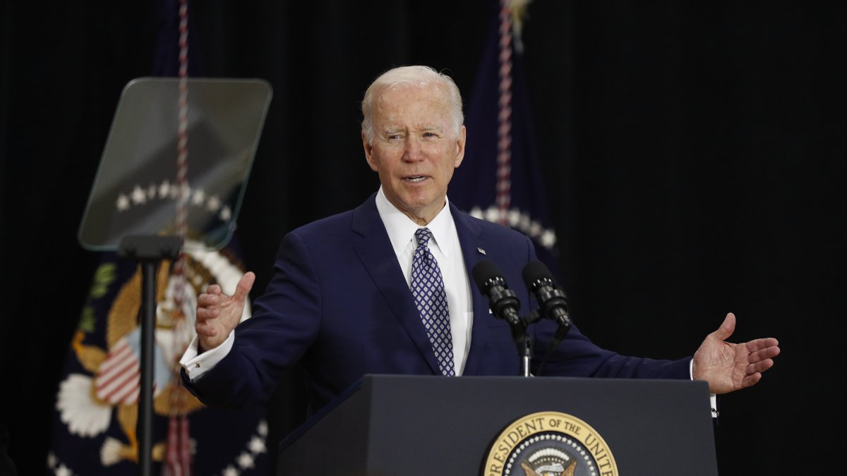El presidente de EE.UU., Joe Biden, habla este 17 de mayo de 2022, desde Búfalo, Nueva York