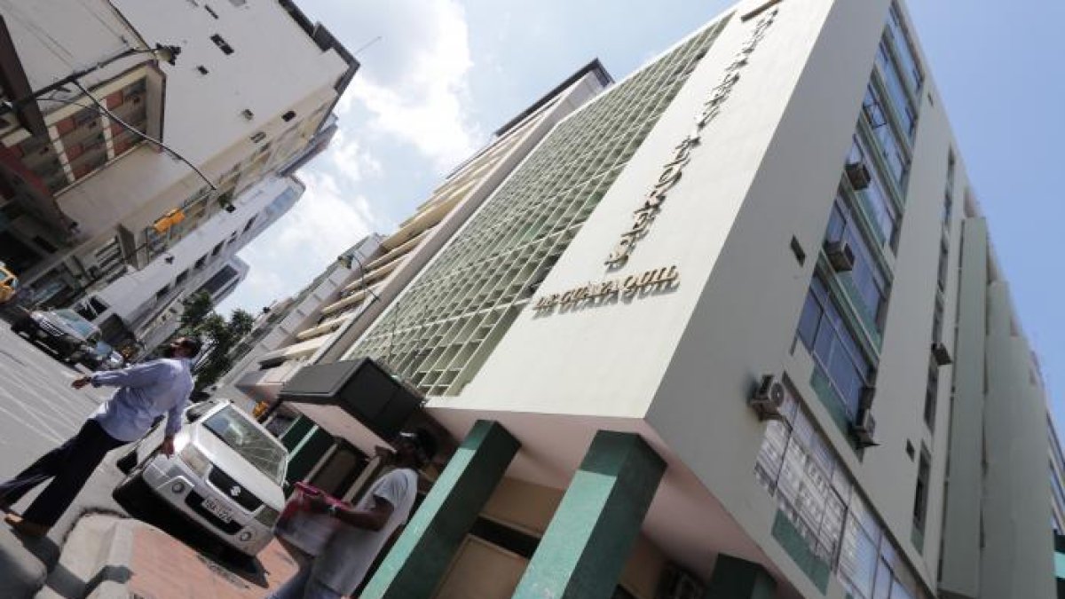 Fachada de la Bolsa de Valores de Guayaquil, en el centro de la ciudad. |