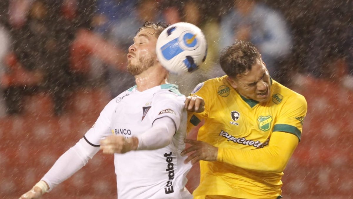 José Quintero abrió el marcador para Liga de Quito en el empate ante Defensa y Justicia de Argentin