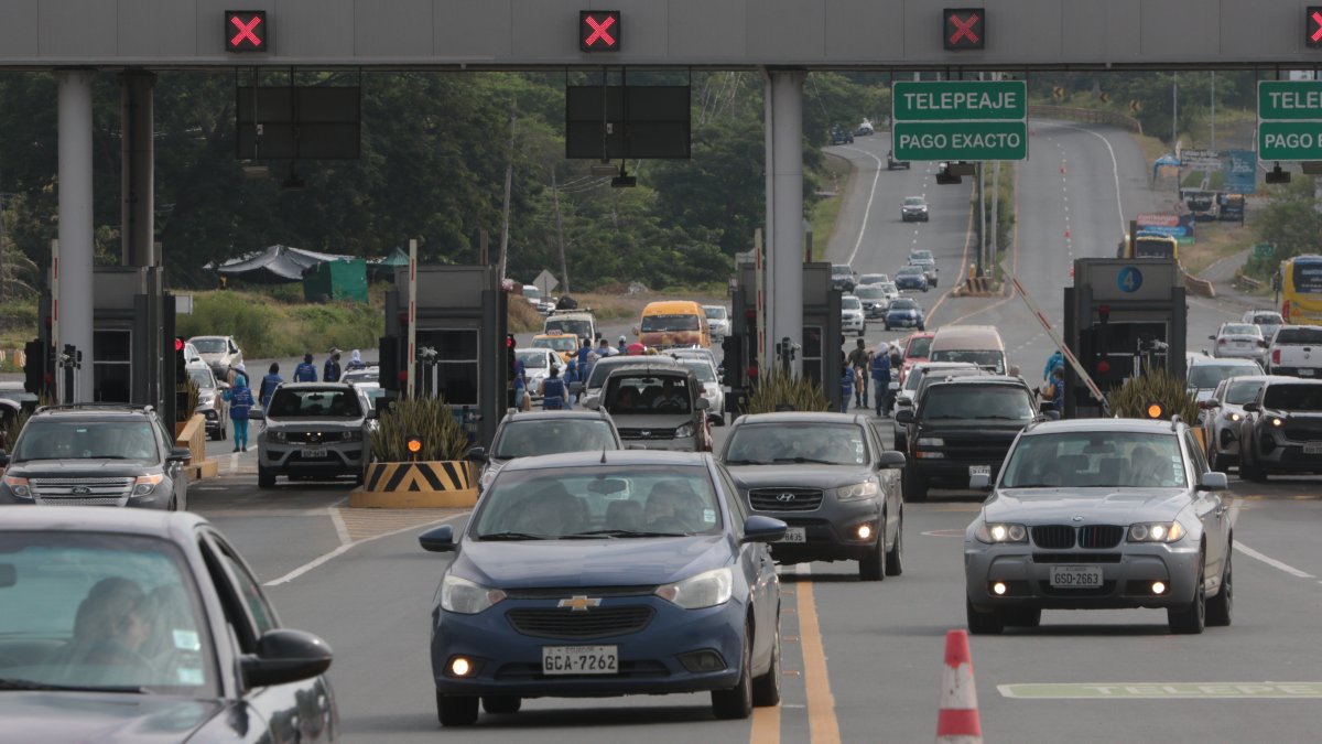 En abril, la Agencia Nacional de Tránsito denunció el otorgamiento de matrículas a 1.700 autos robados.