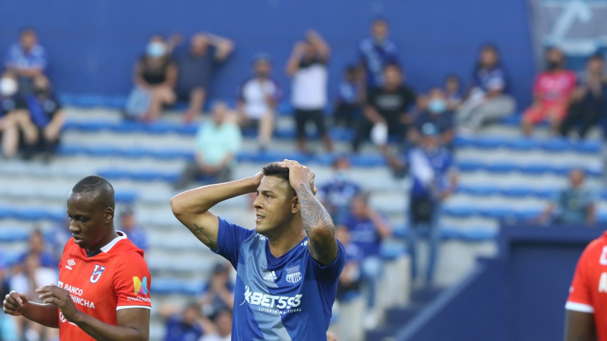 Emelec no logró meterse en la pelea por la etapa, pero sigue vivo en Libertadores.