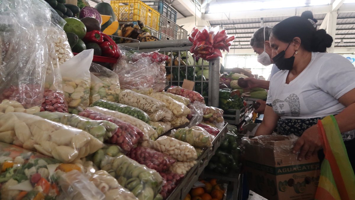 Costo.- La arveja y fréjol se encarecen 22 % y 14 % respectivamente.