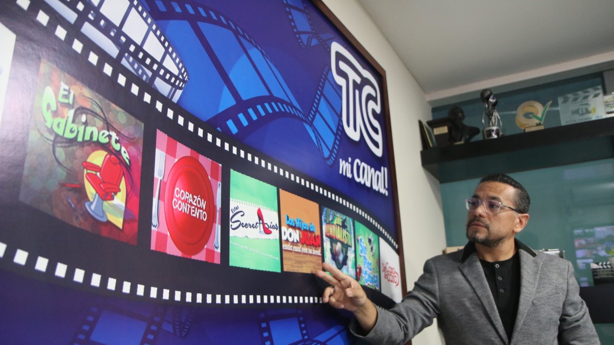 Una de las mentoras de Cheo fue la productora y presentadora Ana Buljubasich.