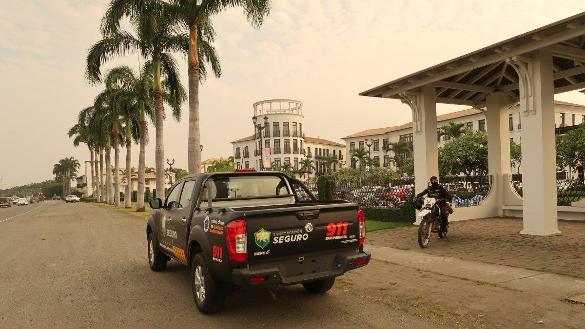 Escenario. En un recorrido, ayer, apenas se vio un par de agentes de la Policía en el sector de Plaza Lagos.
