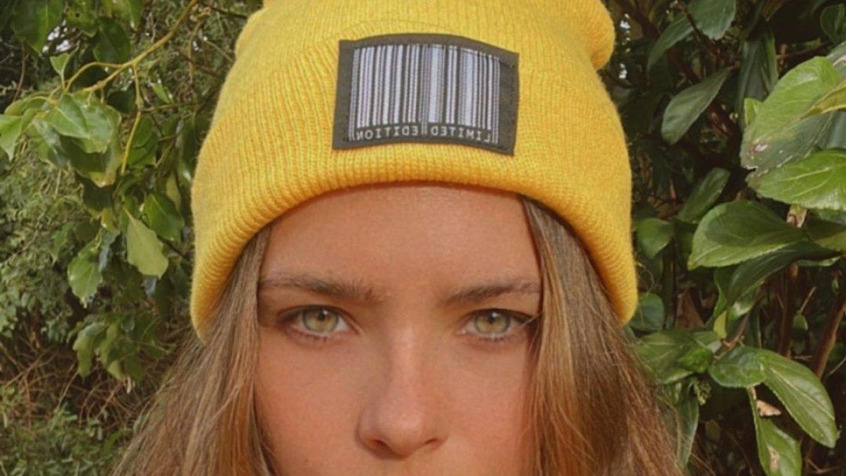 Desde hace algunos meses, su nombre no deja de sonar en todos los programas de farándula. Ella cansada, responde ante los comentarios.