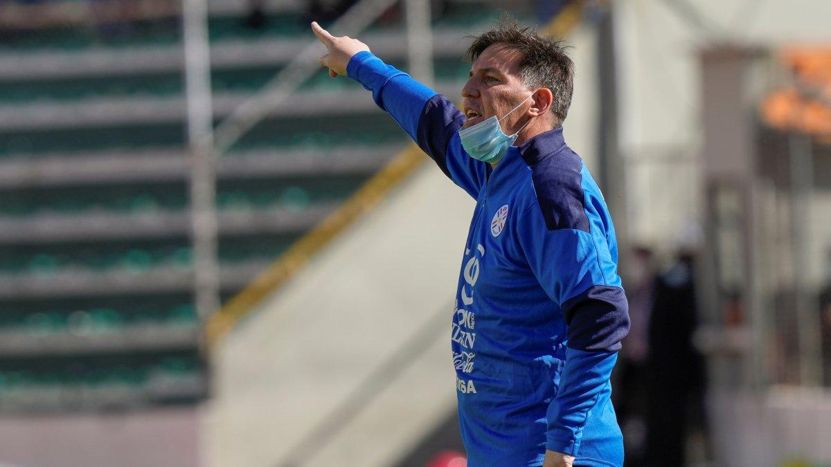Eduardo Berizzo dirigió a la selección paraguaya de fútbol y no consiguió el boleto al Mundial.