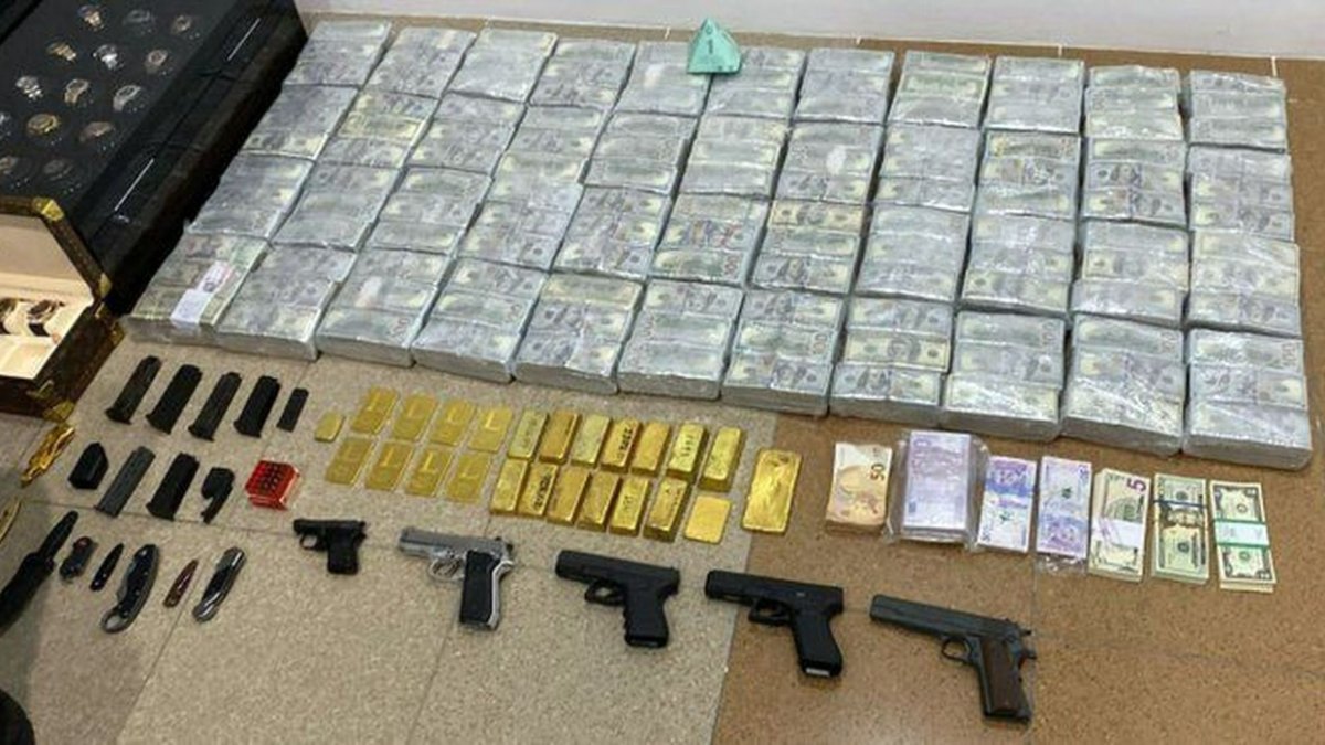 El 25 de mayo se encontró en la casa de Norero seis armas de fuego, dinero y oro.