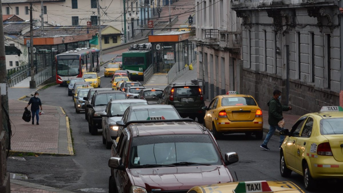 El tráfico en la capital se ha complicado con el relajamiento de las medidas por la pandemia de COVID.
