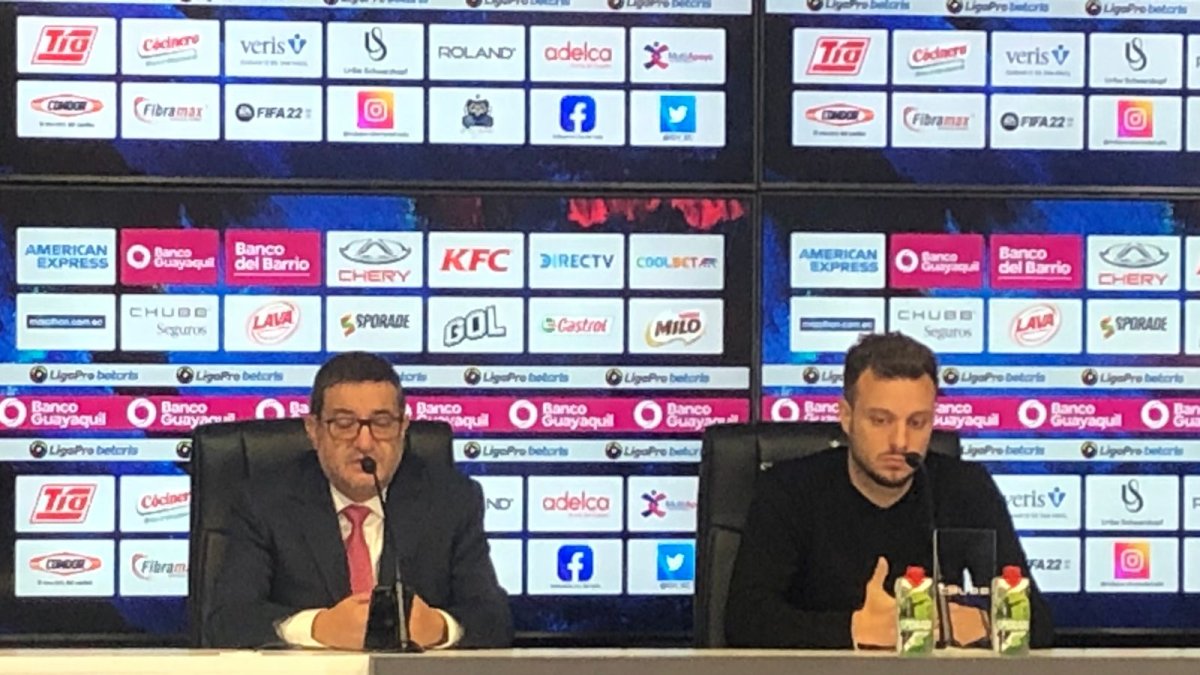 Martín Anselmi fue presentado como el nuevo entrenador de Independiente del Valle