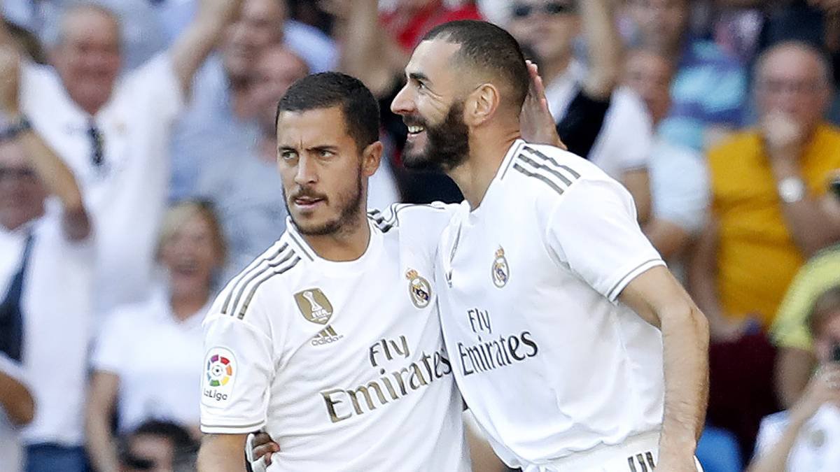 Hazard, a pesar de su irregularidad, admite que Benzema ha sido la figura absoluta de la temporada.