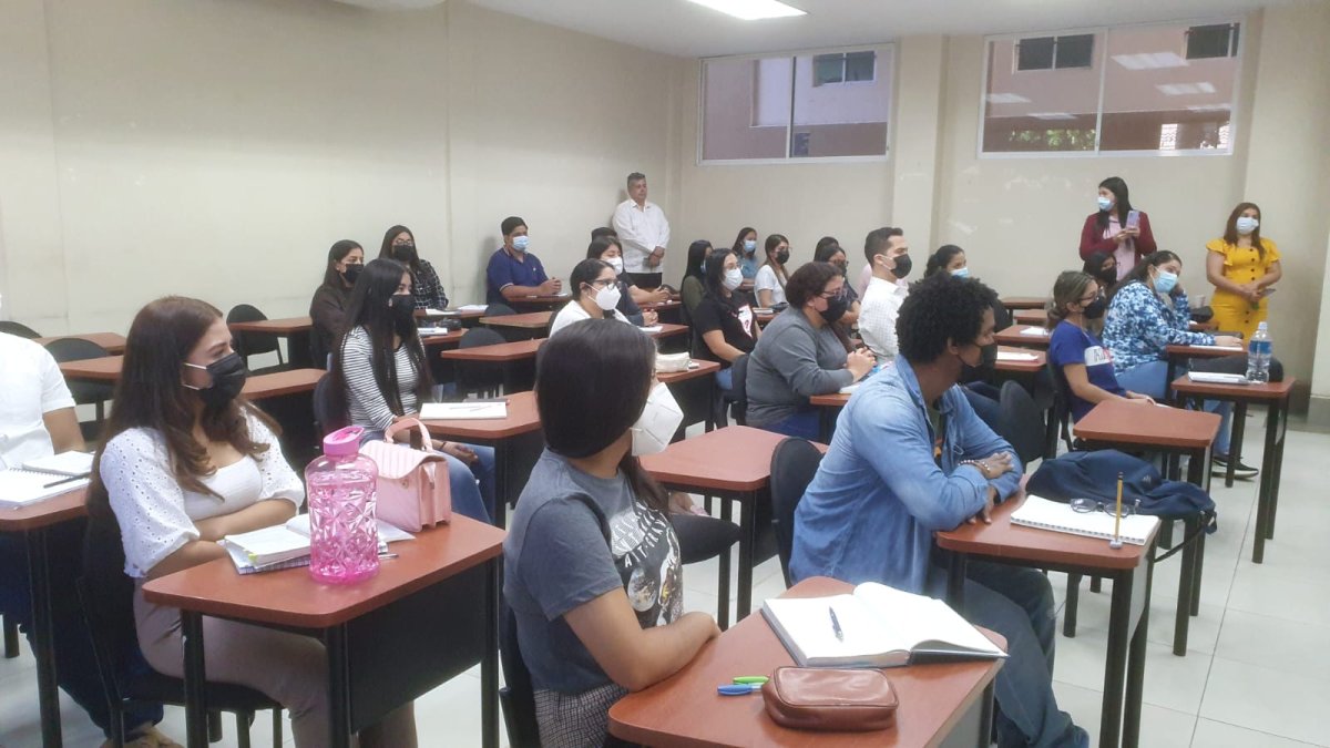 La presencial será para los estudiantes que tengan asignaturas que ameriten práctica.