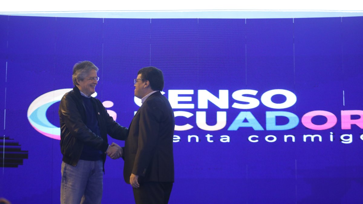 El 18 de mayo pasado, el presidente Lasso y el exdirector el INEC, Jorge García Guerrero, lanzaron el censo.