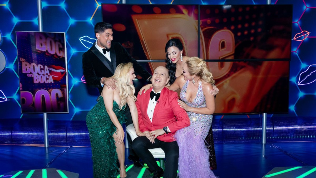 Con Emilio Pinargote, Silvana Torres y Lissette Cedeño en el aniversario del espacio.