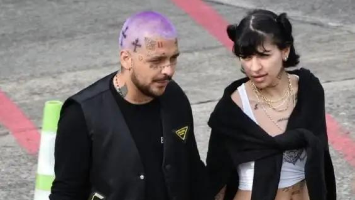 Cazzu y Nodal paseando en Guatemala