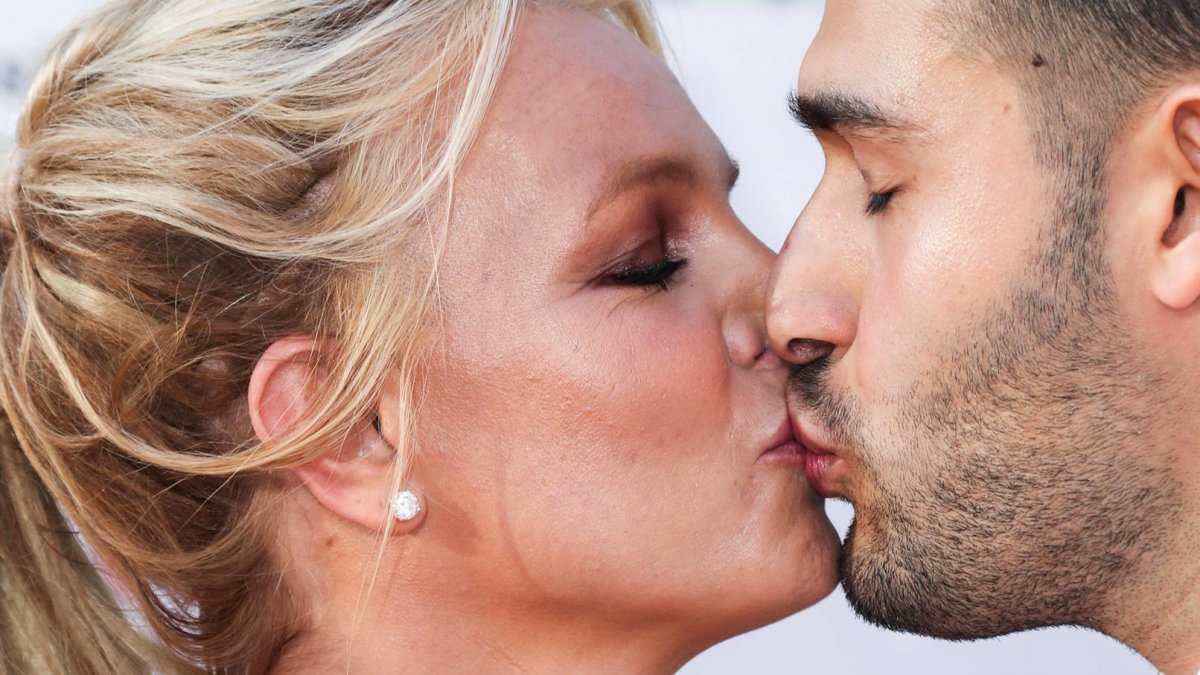 Britney Spears y Sam Asghari sorprendieron a todos con su boda secreta.