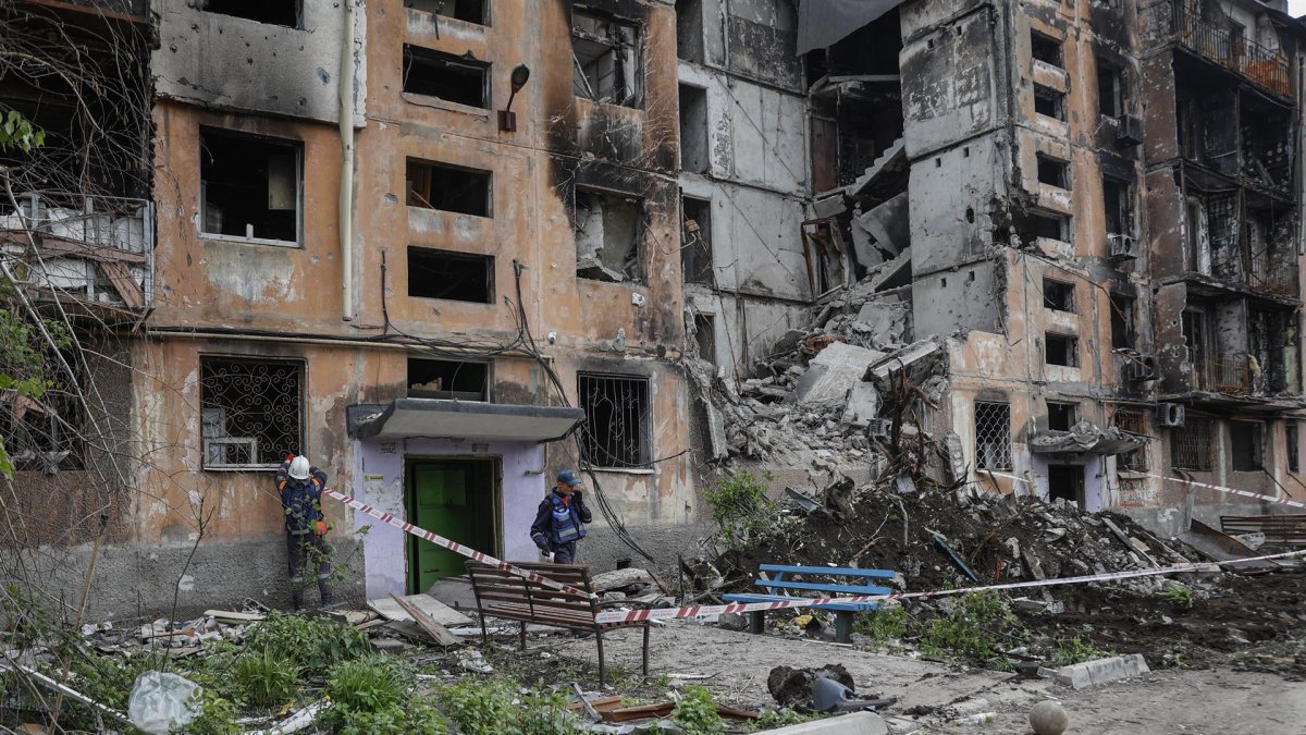 Un edificio destruido en Mariúpol, en una fotografía del pasado mes de mayo
