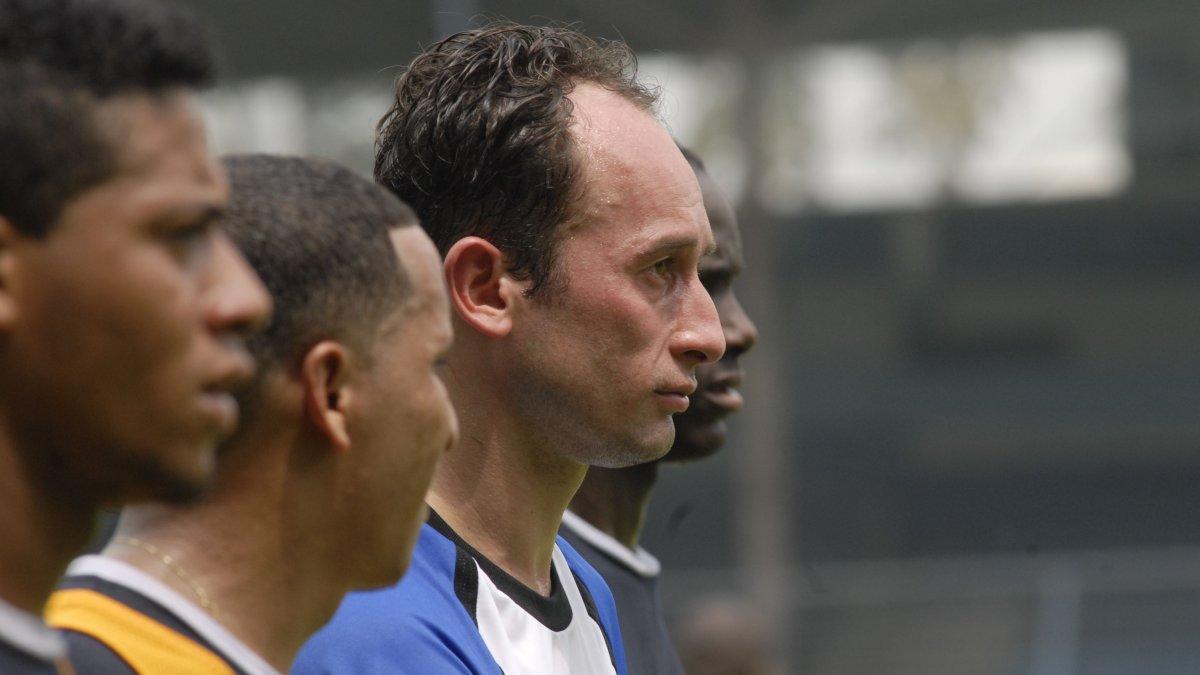 El exfutbolista azul conversó con EXPRESO sobre su presente.