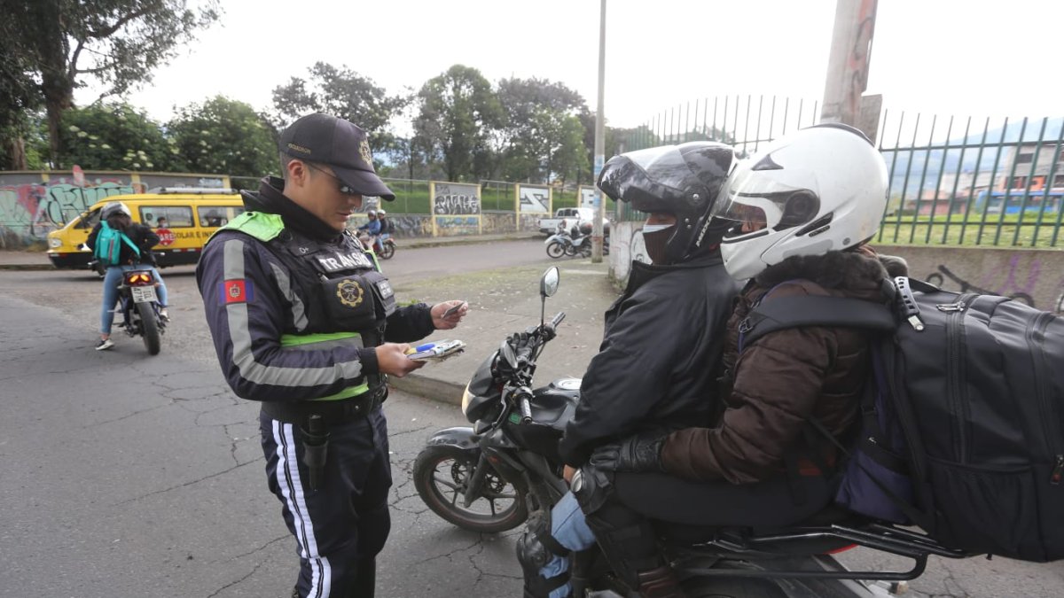 Los uniformados realizaban un operativo de rutina en el sector de Cumbayá.