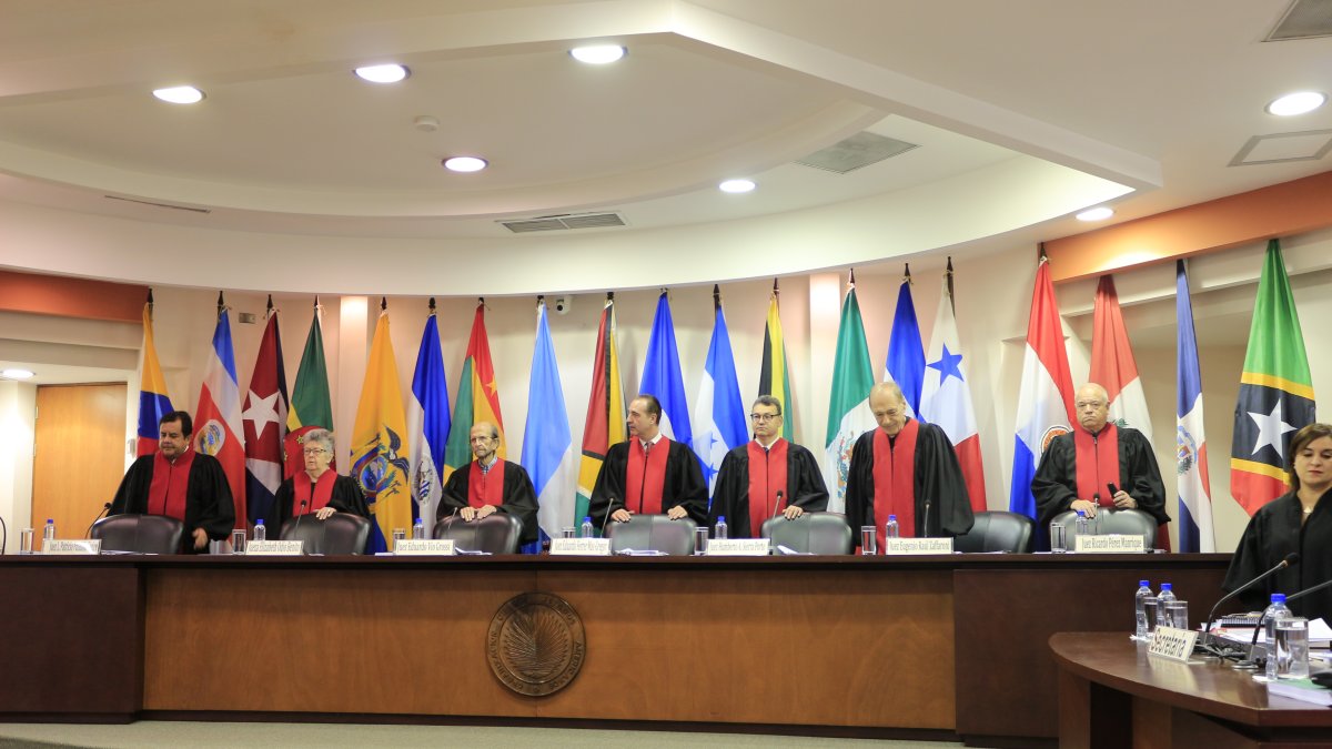 Los magistrados interamericanos sesionan en la sede de la CorteIDH, ubicada en Costa RIca.