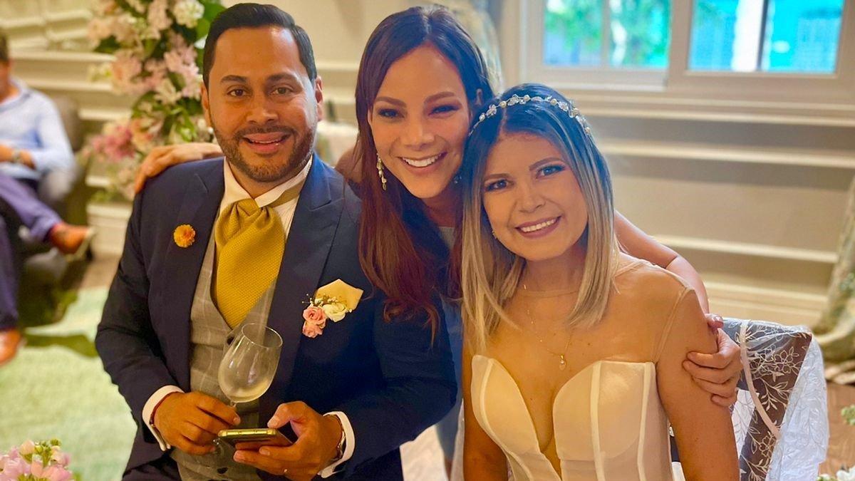 Los esposos con María Sol Galarza.