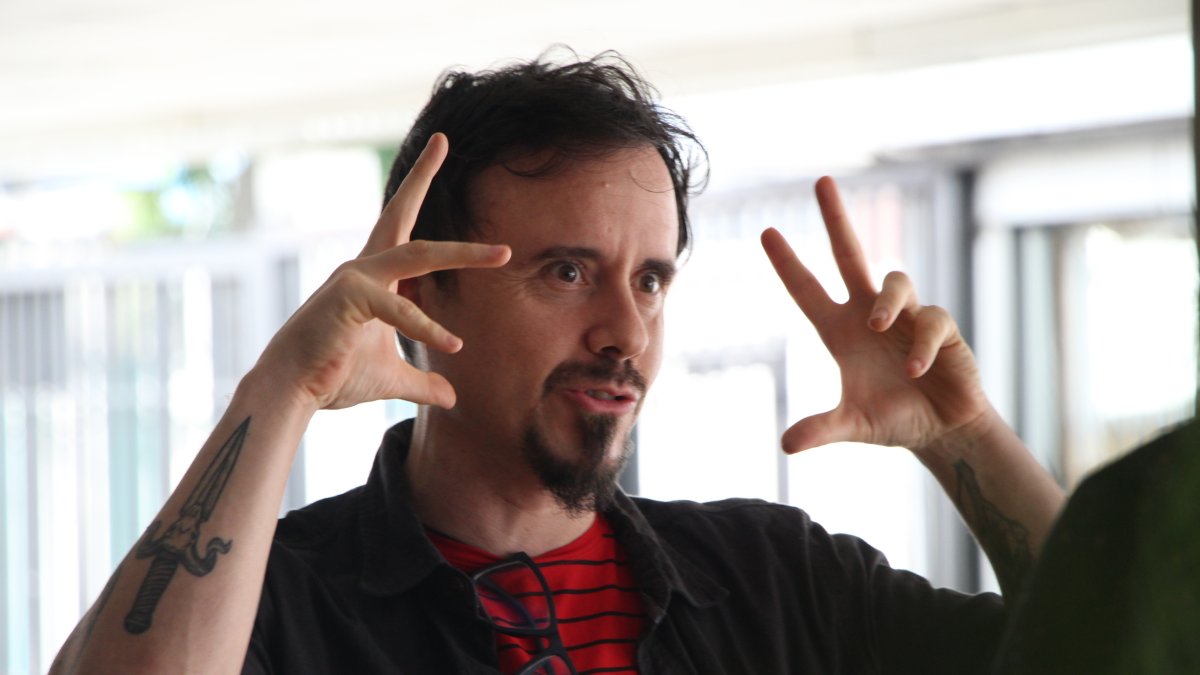 El artista ideó su proyecto durante la pandemia, cuando las ofertas de trabajo empezaron a decaer.