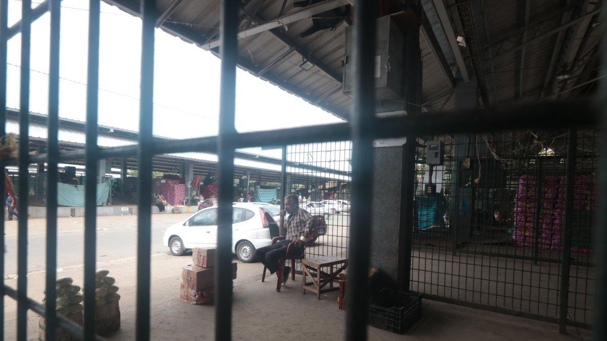 Paralización. Ayer el país vivió su quinto día de protestas, que se desarrollan con mayor fuerza en la Sierra. También hay sectores de la Costa con bloqueos.