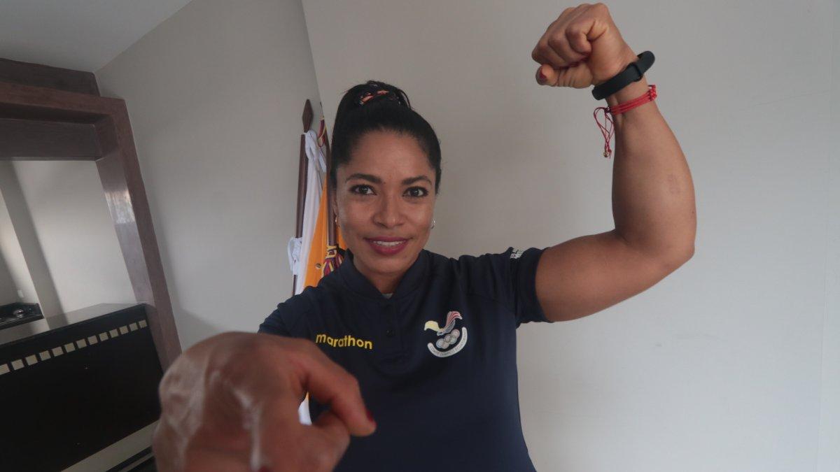 A sus 41 años Alexandra Escobar sigue en forma y entrenando fuerte, ahora para los Juegos Bolivarianos.