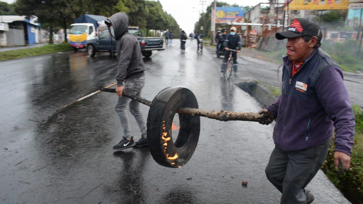 El ministro ratificó que se han presentado denuncias por los secuestros de los uniformados que ha sido empleado como mecanismo de presión al Estado.